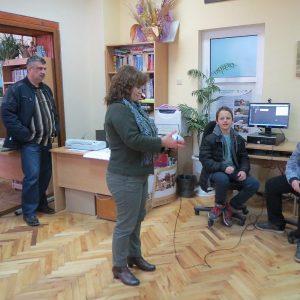 Семинари „Начални стъпки по програмиране и използване на робота Финч” Семинари „Начални стъпки по програмиране и използване на робота Финч”